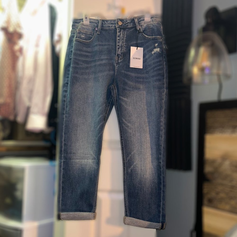 Ceros high rise boyfriend jeans